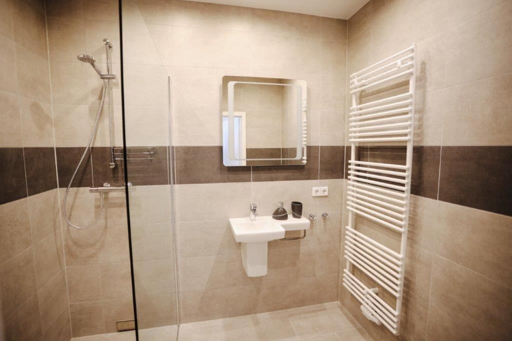 Second Home Hotel Merseburg Luaran gambar
